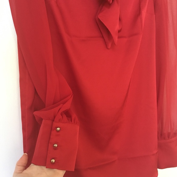 Satin red blouse - Picture 3 of 3
